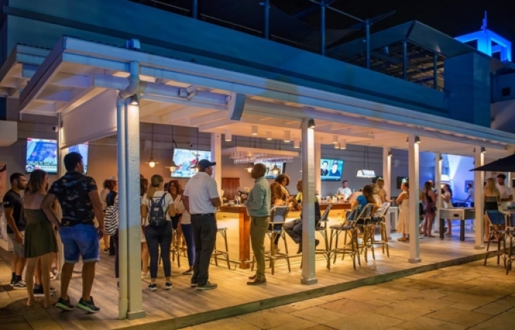 Isle de Sol Anchor Bar 4