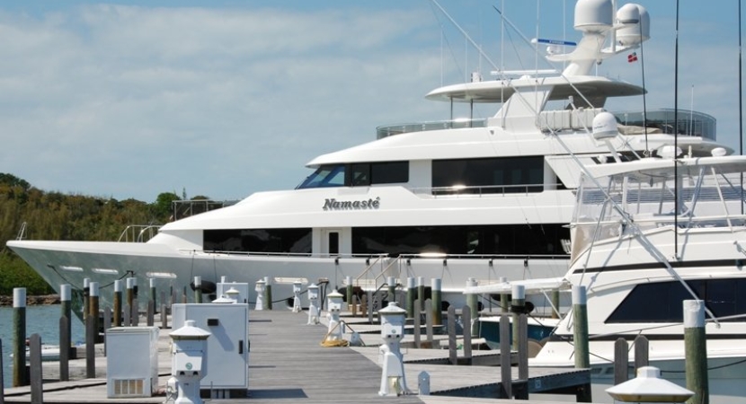 Bluff House Beach Resort & Marina