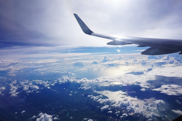 plane clouds Pixabay April kim CC0CreativeCommons