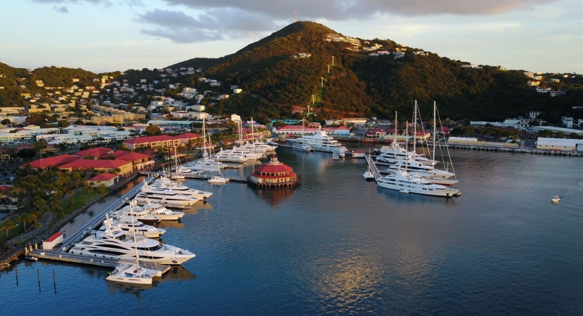 Yacht Haven Grande